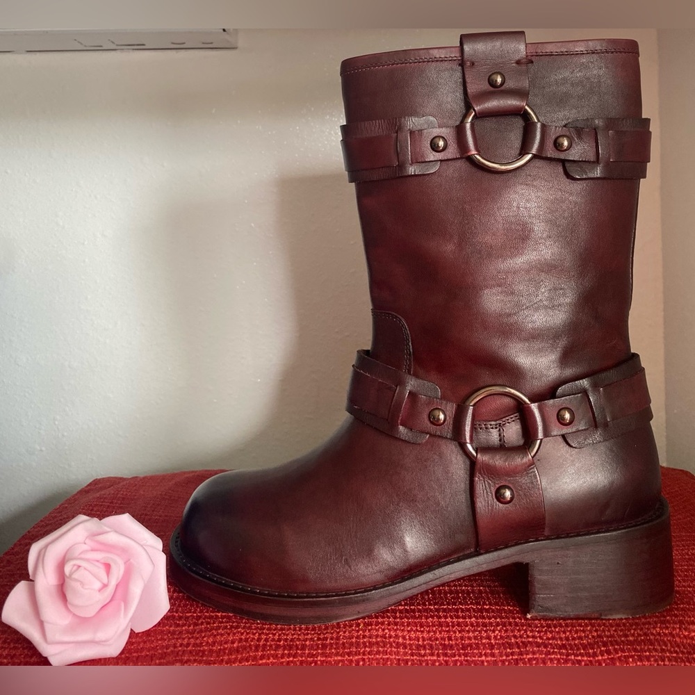 NWT…VINTAGE FOUNDRY… WOMENS BURGUNDY LEATHER BOOTS - Picture 5 of 16
